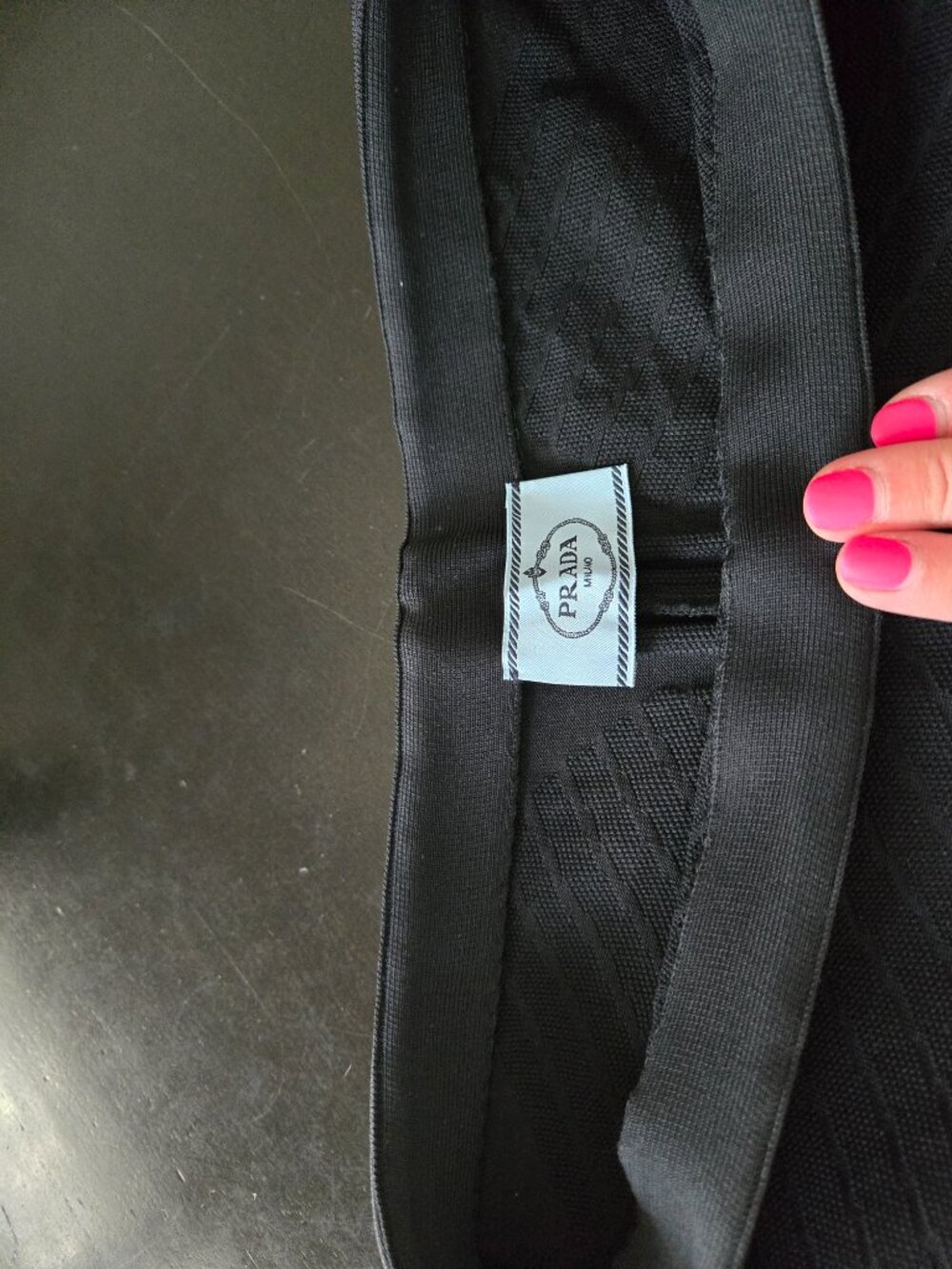 Authentic Prada knit fabric leggings - Picture 6 of 8